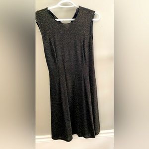Little black & gold dress, A-line, GUC